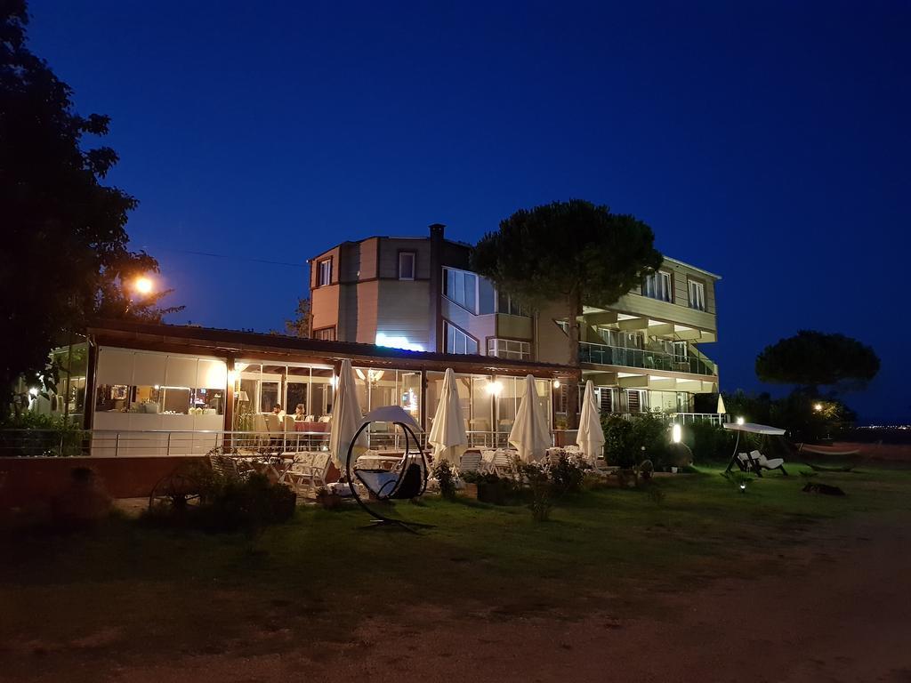Flora Hotel Burhanli Eksteriør billede